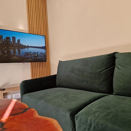 Apartaments Mimani 2 Берат Екстер'єр фото