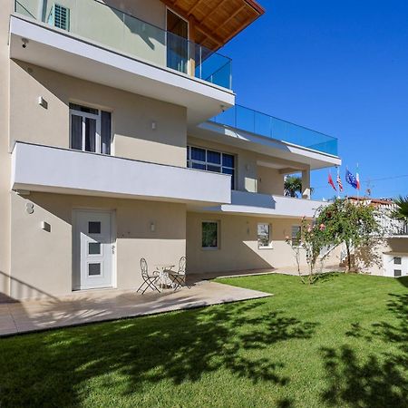 Apartaments Mimani 2 Берат Екстер'єр фото