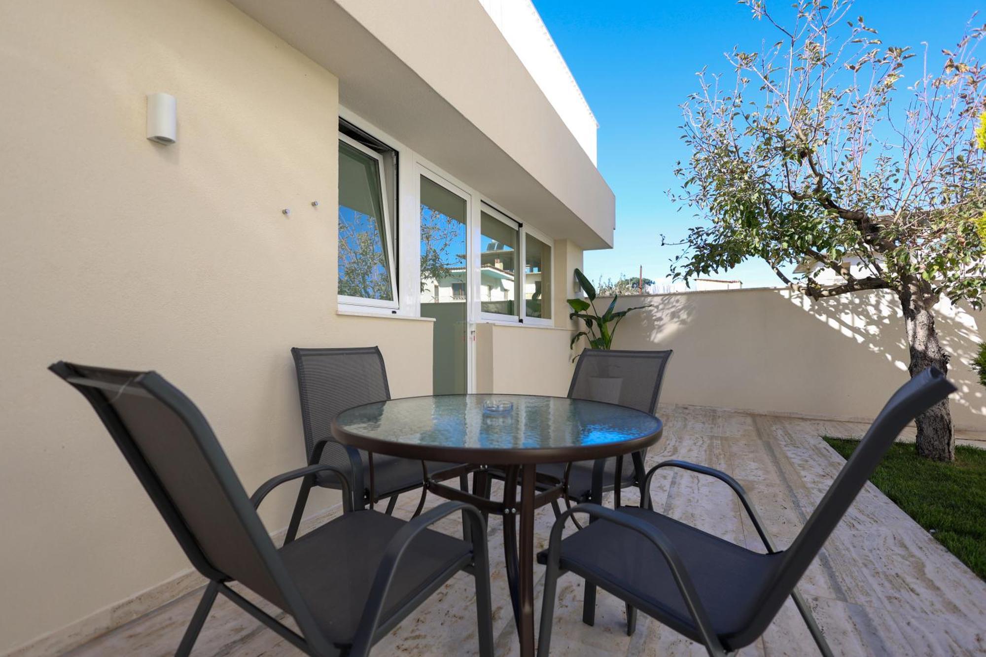 Apartaments Mimani 2 Берат Номер фото