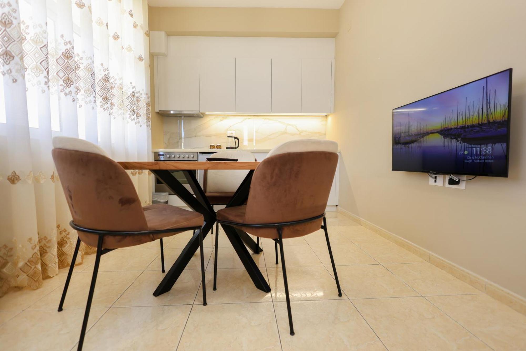 Apartaments Mimani 2 Берат Номер фото
